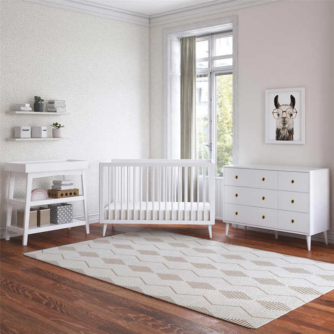 Crib, Dresser & Changing Table SET Crib, Dresser & Changing Table SET
