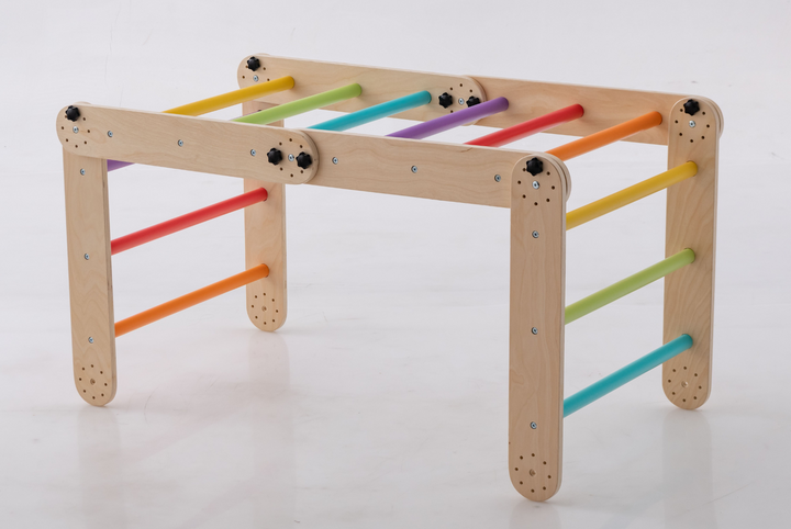 Transformable Pikler & Reversible Ramp