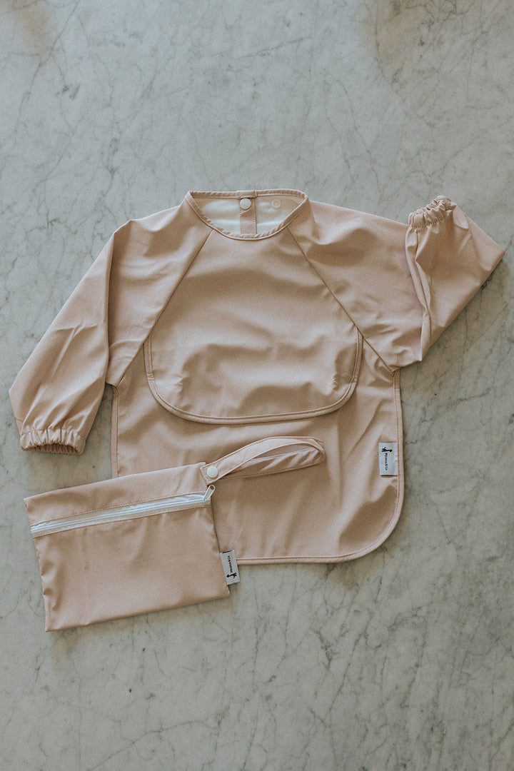 Long-sleeved bib with front pocket