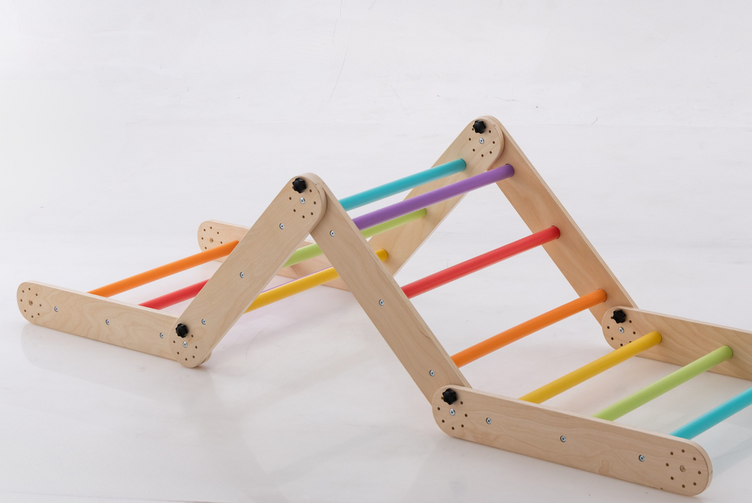 Transformable Pikler & Reversible Ramp