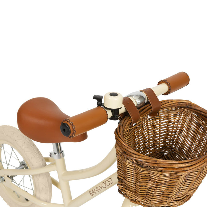 Banwood First Go balance bike Cream, saddle, handlebar and basket