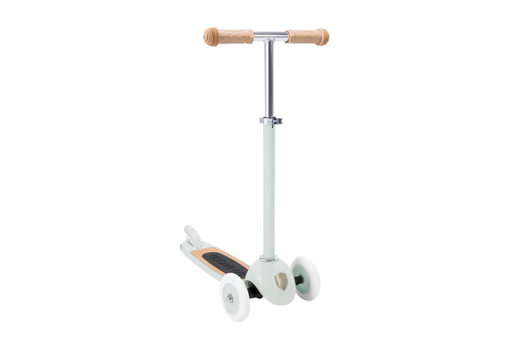Banwood Vintage Scooter Pale Mint, rear three quarter view
