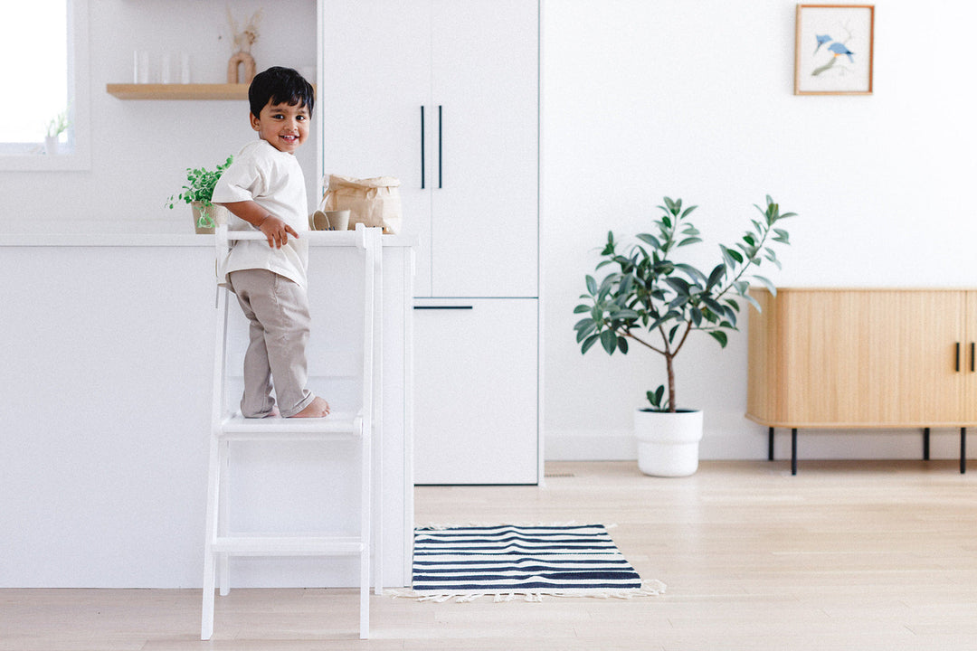 Adjustable White Fold N' Store Learning Tower - MLHCo