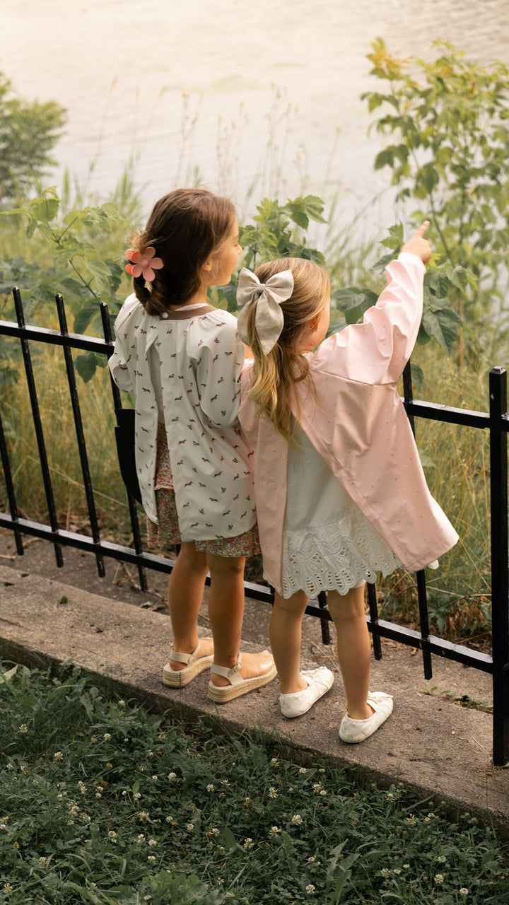 Waterproof artist apron for children