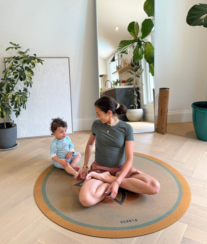XL Cork Yoga Mat (53" diameter - Round) - Blue Petals