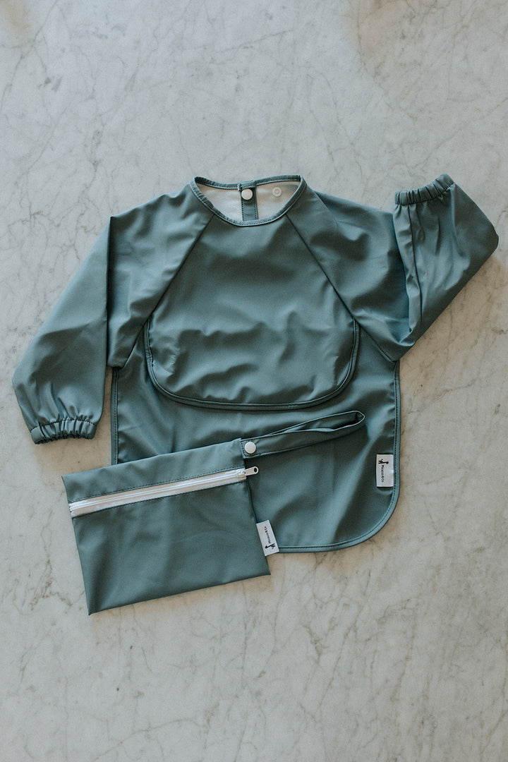 Long-sleeved bib with front pocket